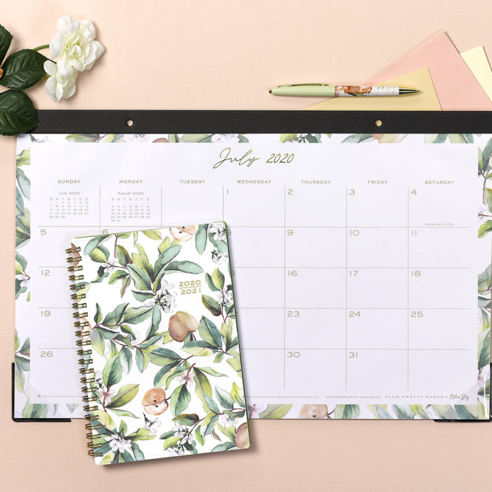 Desk calendar and journal with a beautiful botanical pattern