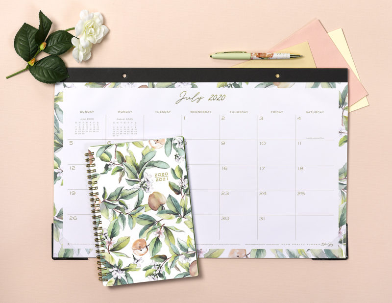Desk calendar and journal with a beautiful botanical pattern